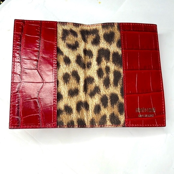 Roberto Cavalli Red Croc Leather Passport Holder - Picture 1 of 4